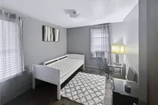 898 Haynes St, Akron, OH 44307 - Photo 10