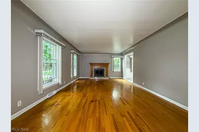 228 Wolcott Drive, Boardman, OH 44512 - Photo 2