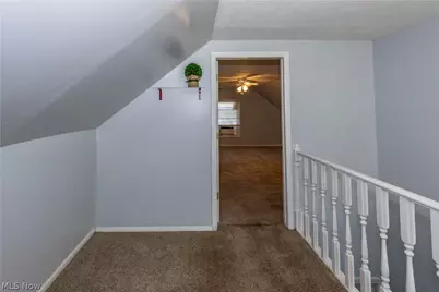 1597 Bond Street, Akron, OH 44313 - Photo 22