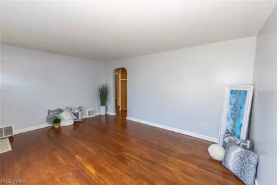 1597 Bond Street, Akron, OH 44313 - Photo 20