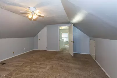 1597 Bond Street, Akron, OH 44313 - Photo 22