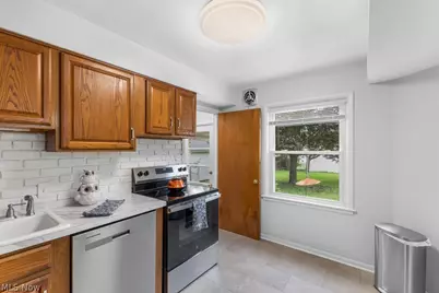 1107 Silver Lake Avenue, Cuyahoga Falls, OH 44223 - Photo 14