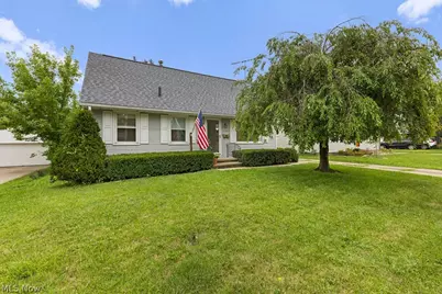 1107 Silver Lake Avenue, Cuyahoga Falls, OH 44223 - Photo 2