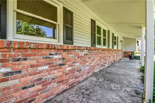 9412 Beaver Creek Dr, Mentor, OH 44060 - Photo 4