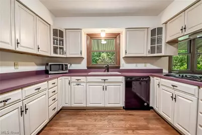9412 Beaver Creek Drive, Mentor, OH 44060 - Photo 10
