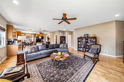 1860 Rockefeller Road, Wickliffe, OH 44092 - Photo 18