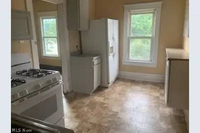 63-65 N Balch Street, Akron, OH 44303 - Photo 10