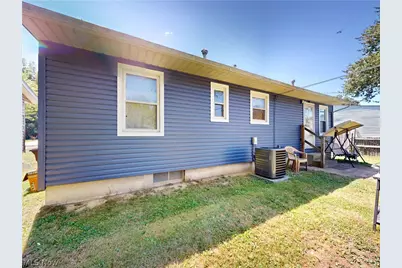 435 2nd Street SE, Brewster, OH 44613 - Photo 32
