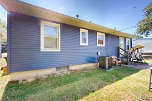 435 2nd St SE, Brewster, OH 44613 - Photo 32