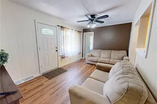 435 2nd St SE, Brewster, OH 44613 - Photo 4