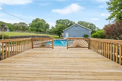 8035 High Mill Avenue NW, Canal Fulton, OH 44614 - Photo 4