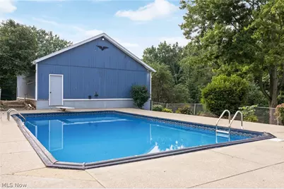 8035 High Mill Avenue NW, Canal Fulton, OH 44614 - Photo 4
