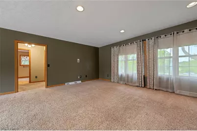 8035 High Mill Avenue NW, Canal Fulton, OH 44614 - Photo 16