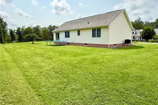 105 Butternut Ln, Cadiz, OH 43907 - Photo 4