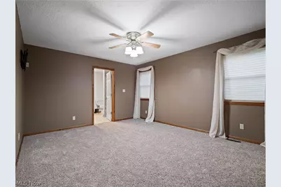 201 Cornerstone Place, Wellington, OH 44090 - Photo 20