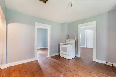 555 W New York Avenue, Sebring, OH 44672 - Photo 16