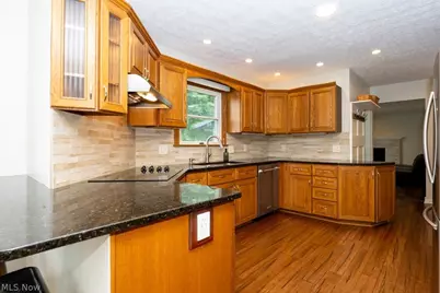 2826 Greenridge Road, Norton, OH 44203 - Photo 4