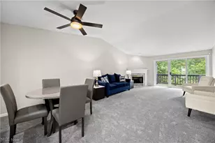 4648 Oak Point Rd, Lorain, OH 44053 - Photo 10