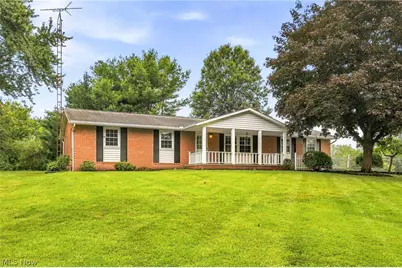 4501 Orchard Dale Drive NW, Canton, OH 44709 - Photo 1