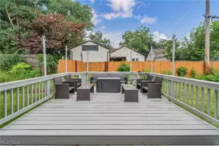 1062 McShane Dr, Cuyahoga Falls, OH 44221 - Photo 44