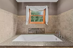 1413 Ashford Glen Ln, Sagamore Hills, OH 44067 - Photo 38