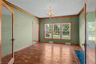 1413 Ashford Glen Ln, Sagamore Hills, OH 44067 - Photo 6