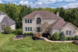 1413 Ashford Glen Ln, Sagamore Hills, OH 44067 - Photo 2