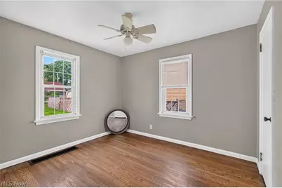 4865 Arbor Road SW, Canton, OH 44710 - Photo 16