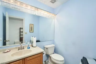 2069 Saxony Drive, Akron, OH 44313 - Photo 12