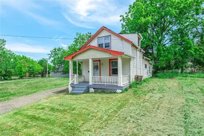 5838 Portage Avenue, Loveland, OH 44127 - Photo 2