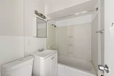 5838 Portage Avenue, Loveland, OH 44127 - Photo 24