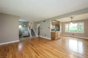 496 Howe Rd, Kent, OH 44240 - Photo 6