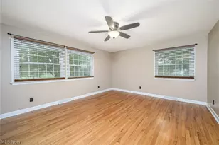 496 Howe Rd, Kent, OH 44240 - Photo 12
