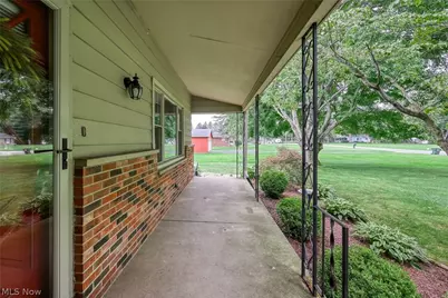 496 Howe Road, Kent, OH 44240 - Photo 4
