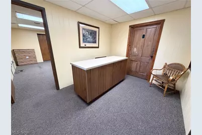 211 Yoder Avenue NE, Sugarcreek, OH 44681 - Photo 8