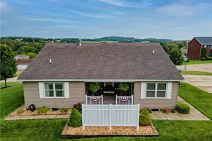 68826 Carmichael Ave, St Clairsville, OH 43950 - Photo 6