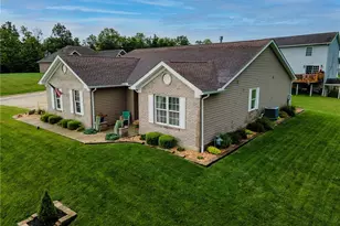 68826 Carmichael Ave, St Clairsville, OH 43950 - Photo 2