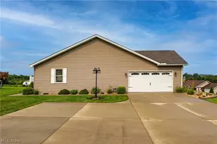 68826 Carmichael Ave, St Clairsville, OH 43950 - Photo 38