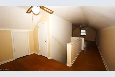 556 Royal Avenue, Akron, OH 44303 - Photo 16