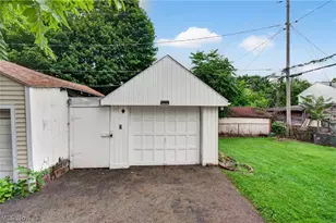 1392 Maryland Ave SW, Canton, OH 44710 - Photo 26