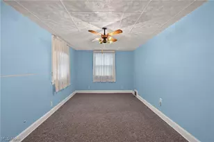 1392 Maryland Ave SW, Canton, OH 44710 - Photo 16