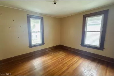 323 S 9th Street, Coshocton, OH 43812 - Photo 10