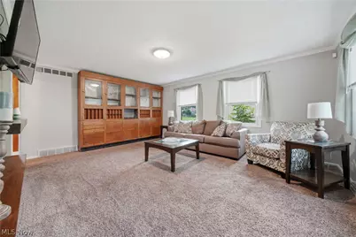 7445 Market Avenue N, Canton, OH 44721 - Photo 16