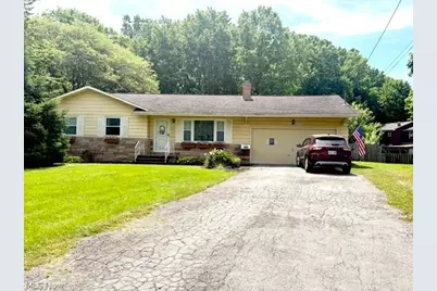 2455 David Court, Austintown, OH 44511 - Photo 1