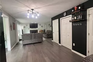 10523 Herrington Drive, Aurora, OH 44202 - Photo 12