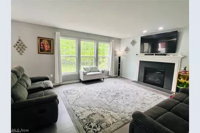 10523 Herrington Drive, Aurora, OH 44202 - Photo 6