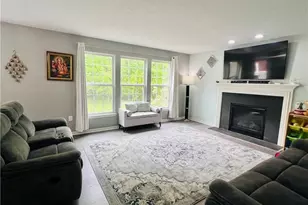10523 Herrington Drive, Aurora, OH 44202 - Photo 6