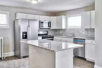 2215 W 105th Street, Loveland, OH 44102 - Photo 6