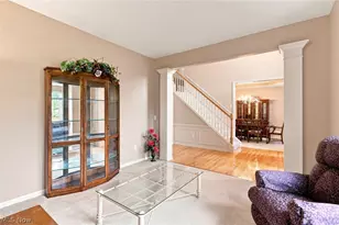 465 Wilmington Dr, Grandview Heights, OH 44147 - Photo 6