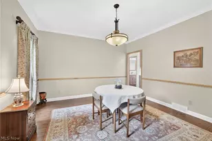 8753 Treetop Trail, Grandview Heights, OH 44147 - Photo 24
